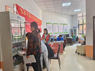 金水區(qū)未來路街道銀基花園社區(qū)健康義診進(jìn)網(wǎng)格活動(dòng) 營養(yǎng)健康咨詢服務(wù)惠及居民